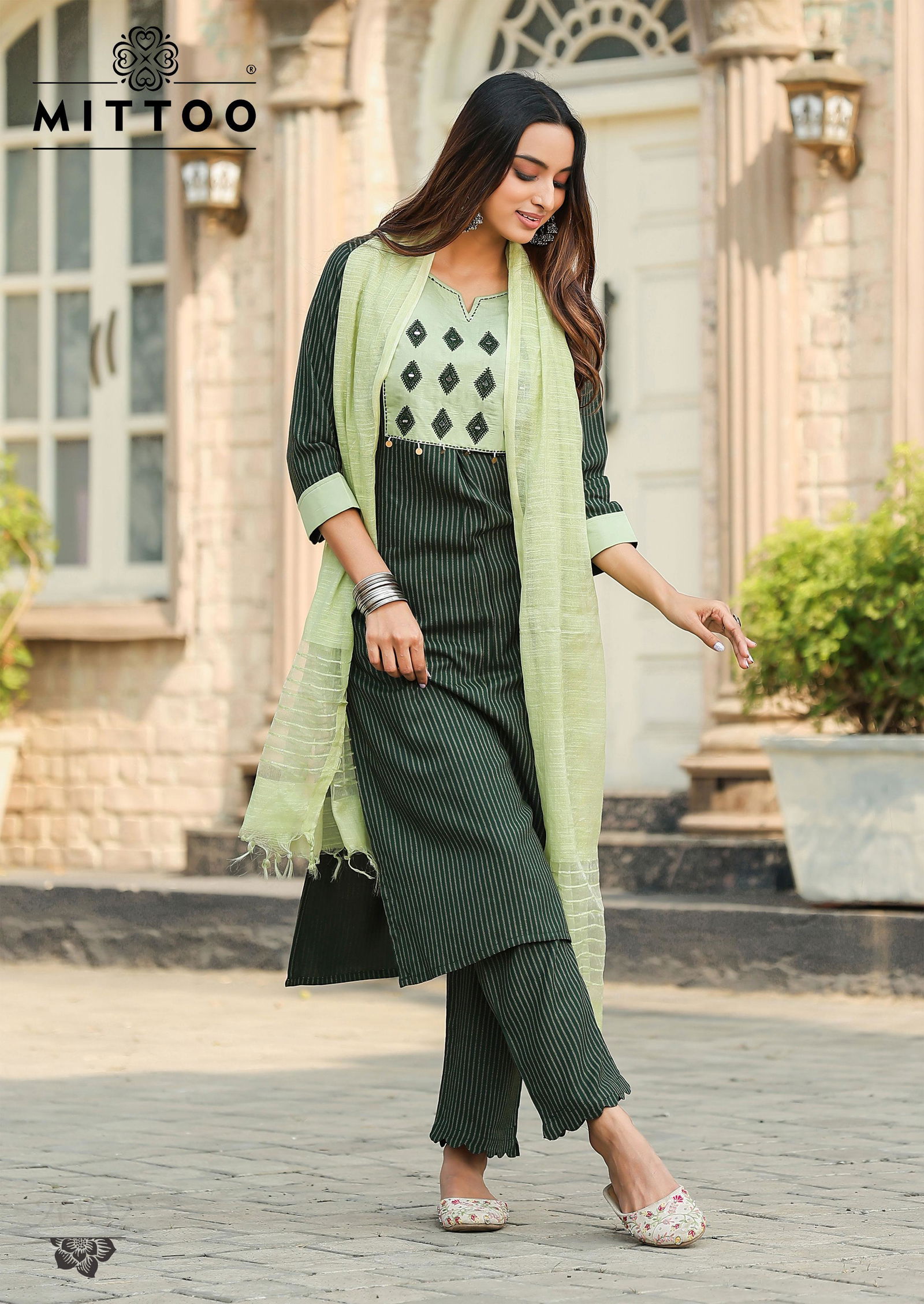 Rashmika By Mittoo Rayon Printed Kurti With Bottom Dupatta Orders In India